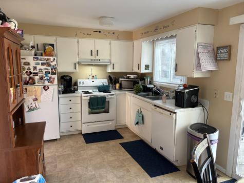 7709/7711 Hessen Cassel Road Fort Wayne IN 46816
