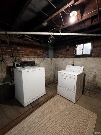 1141 Kinnaird Avenue Fort Wayne IN 46807