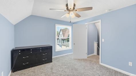 1018 Oneida Street Fort Wayne IN 46805