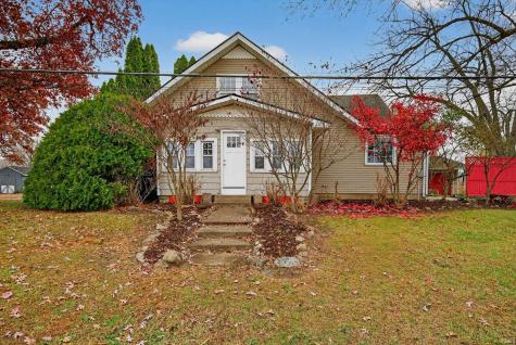 807 S Franklin Street Winamac IN 46996