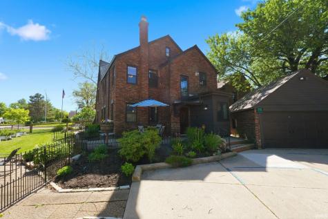 3025 N Anthony Boulevard Fort Wayne IN 46805