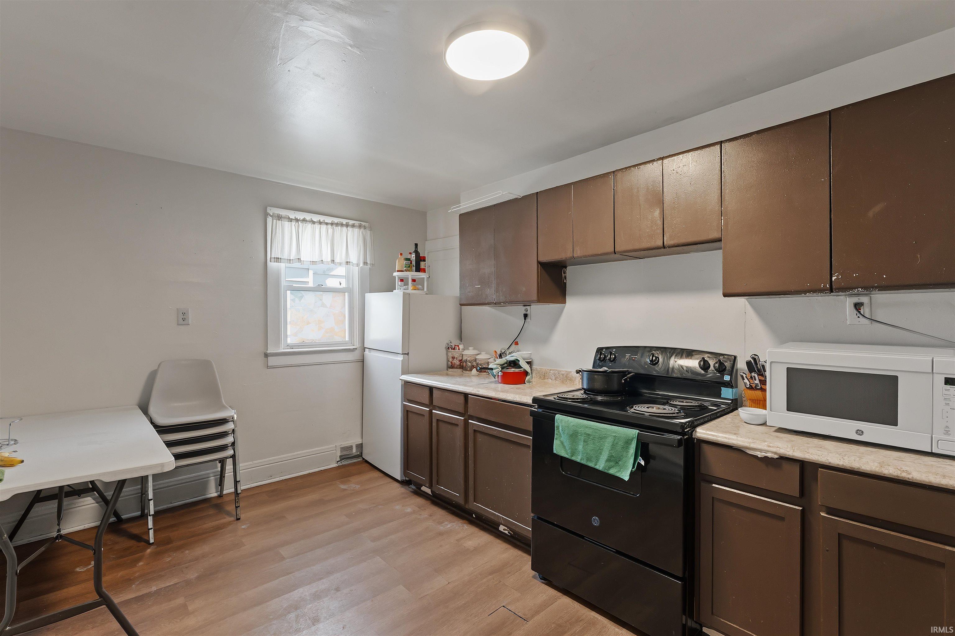 207 W Garfield Avenue Elkhart IN 46516