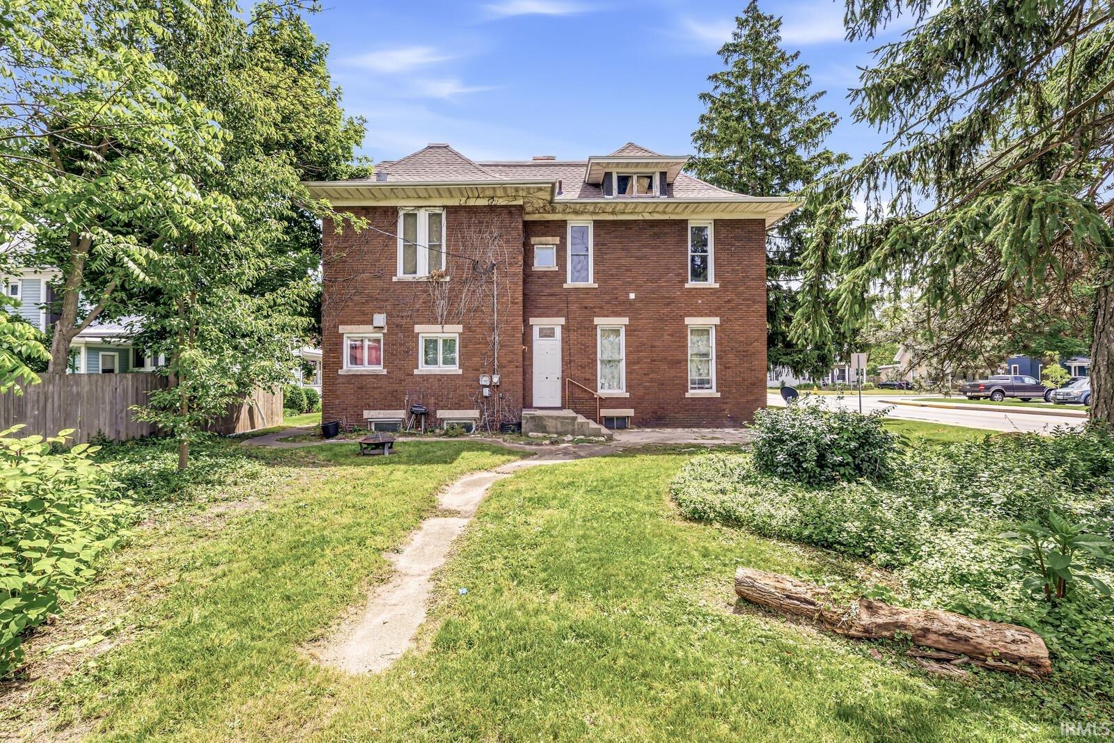323 S 6th Street Goshen IN 46528