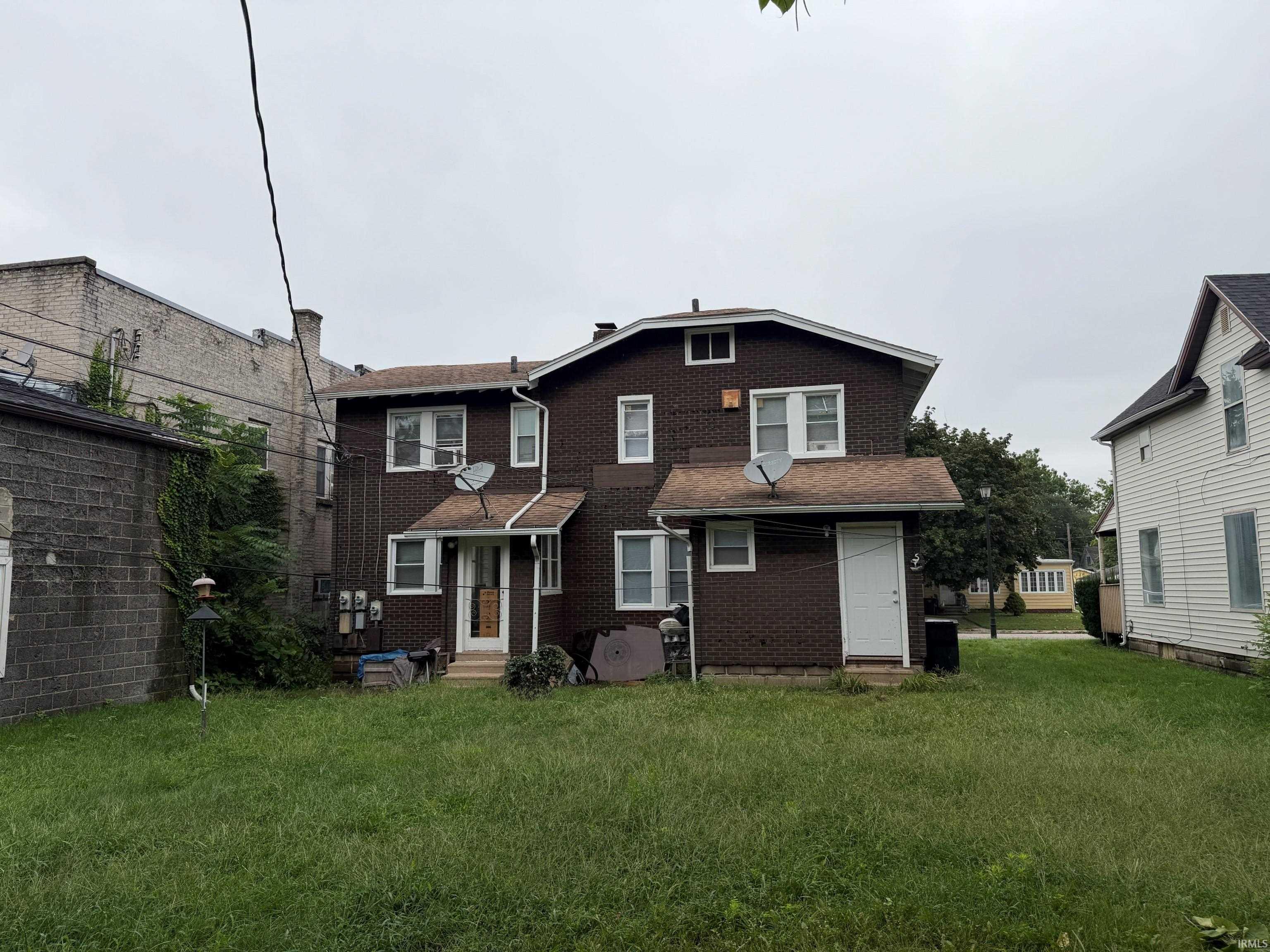 3306 3308 Mishawaka Avenue South Bend IN 46615