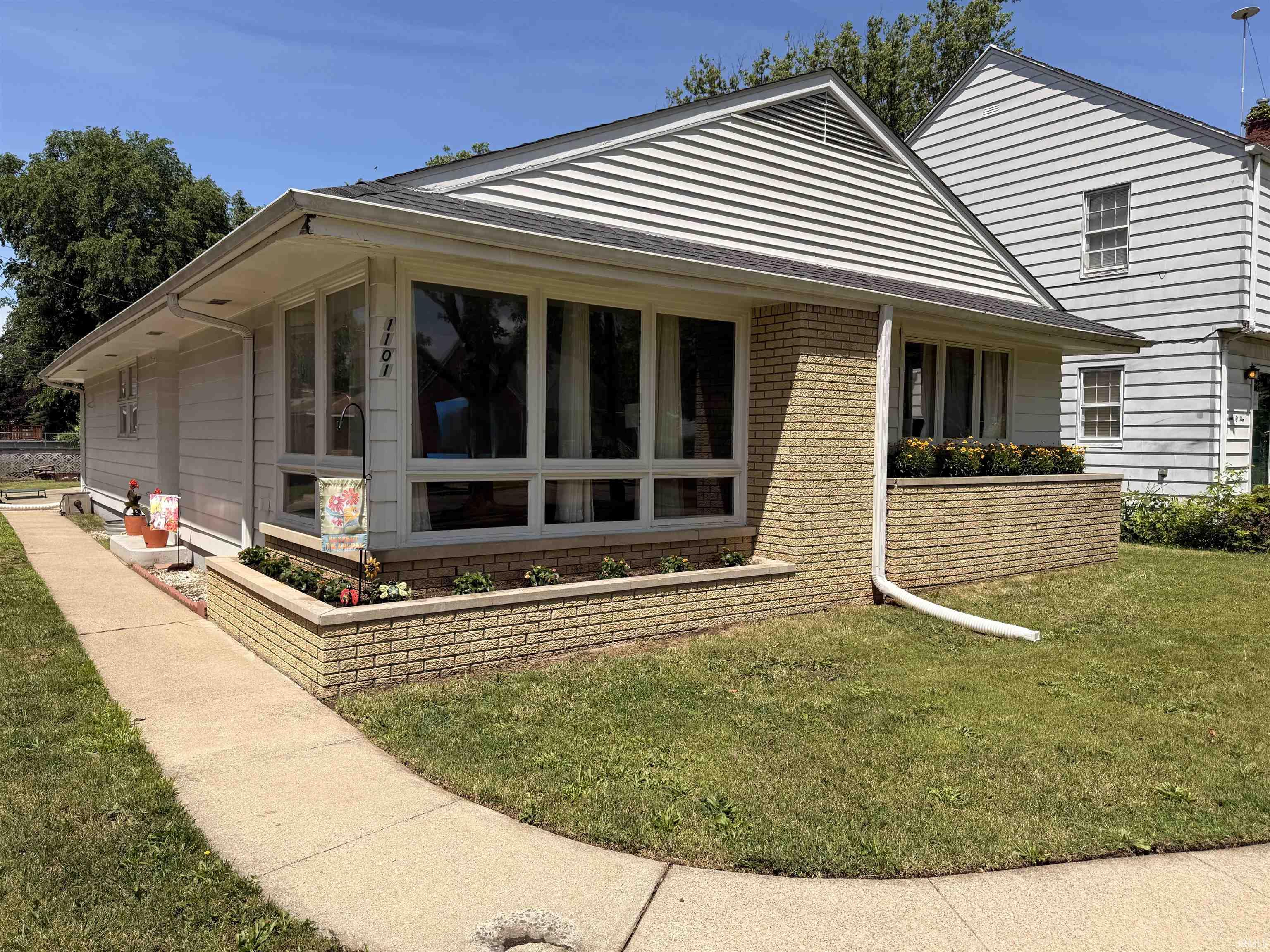 1101 Elliott Street South Bend IN 46628