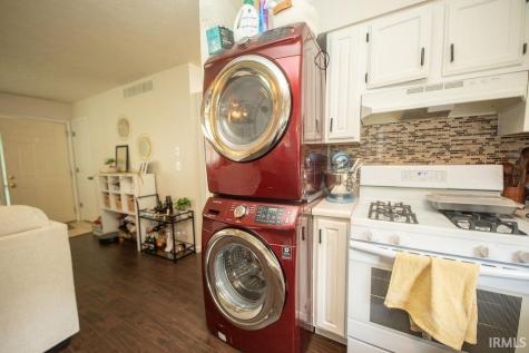 1831/1833 S Maxwell Street Bloomington IN 47401