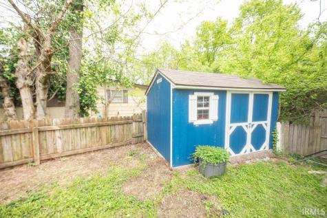 1831/1833 S Maxwell Street Bloomington IN 47401