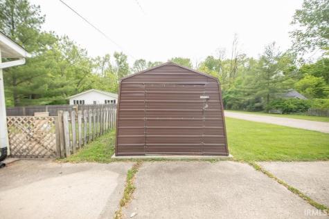 1831/1833 S Maxwell Street Bloomington IN 47401