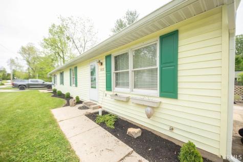 1831/1833 S Maxwell Street Bloomington IN 47401