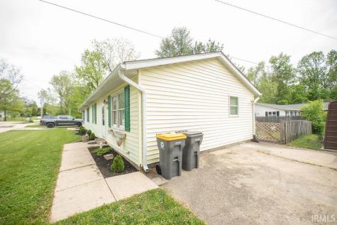 1831/1833 S Maxwell Street Bloomington IN 47401