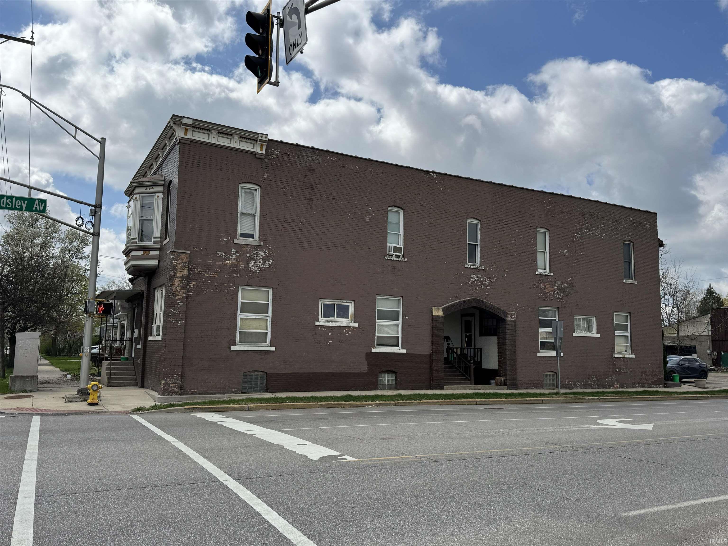 701 W Beardsley Avenue Elkhart IN 46514