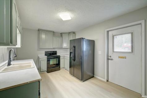 4702 N 43 Solsberry IN 47459
