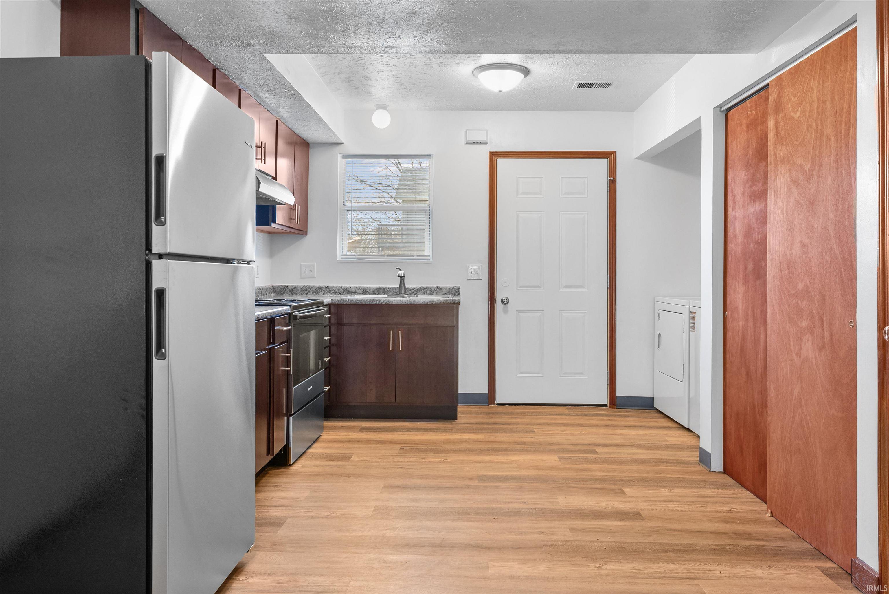 652 Northgate Circle Rochester IN 46975