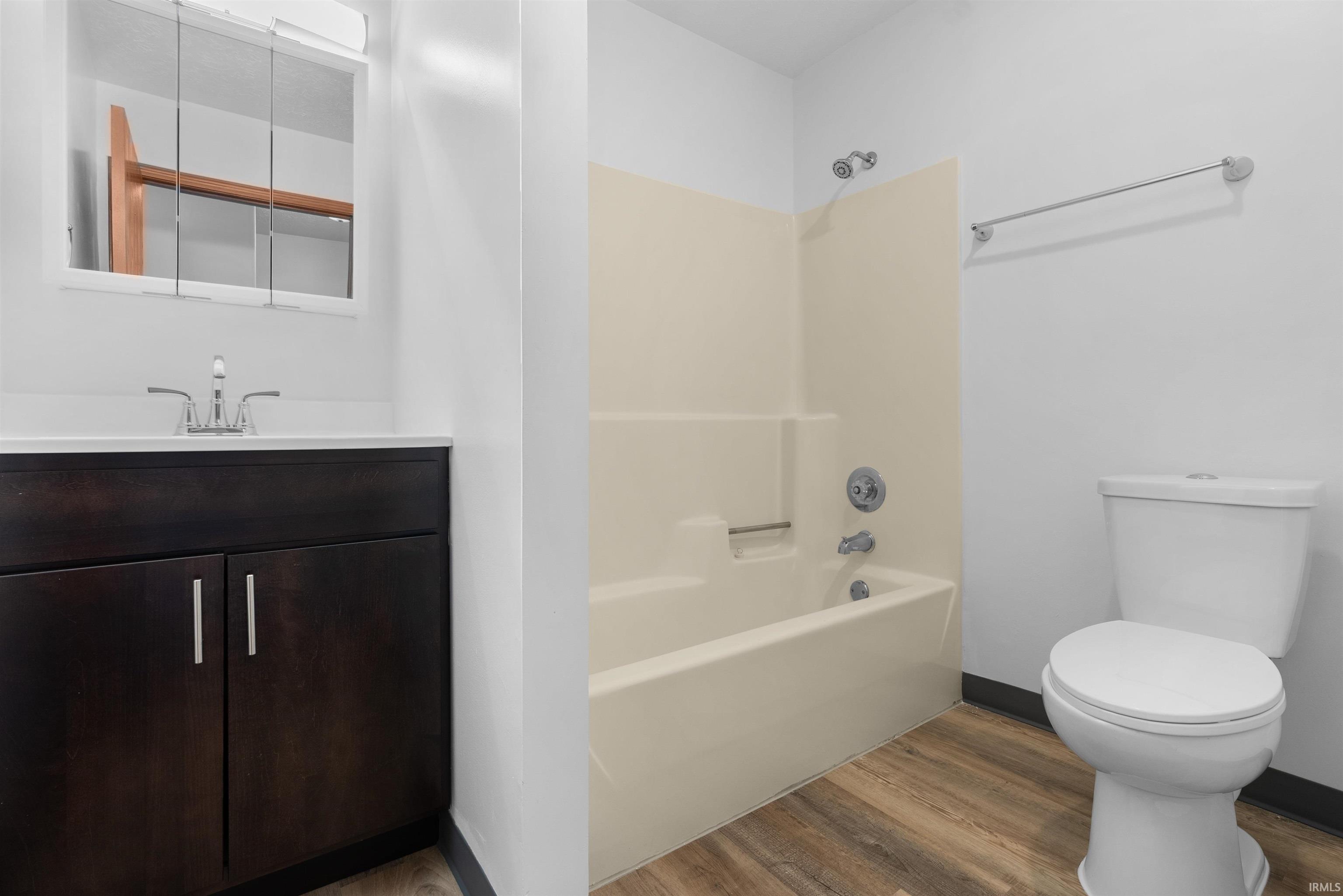 652 Northgate Circle Rochester IN 46975
