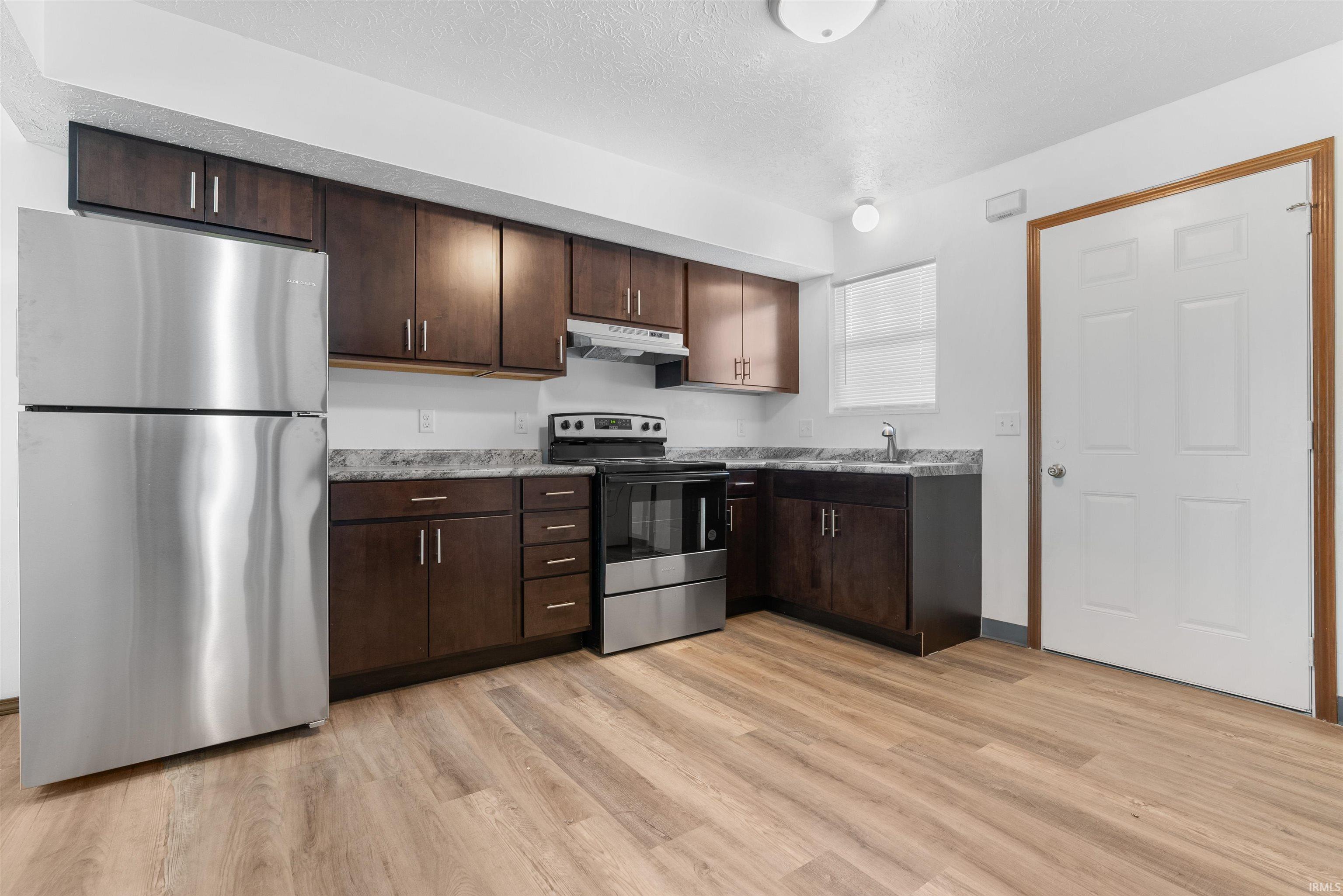 652 Northgate Circle Rochester IN 46975