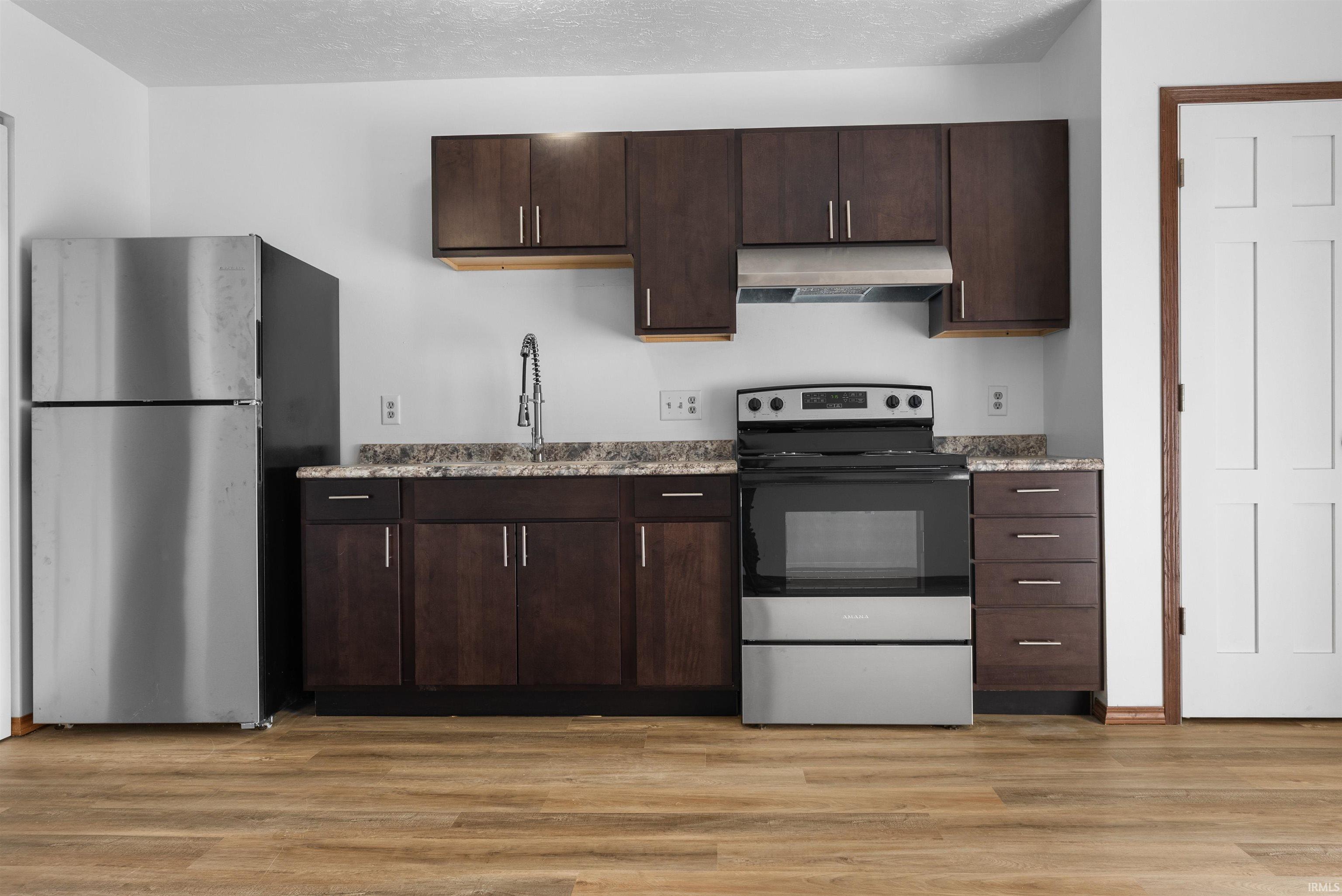 652 Northgate Circle Rochester IN 46975