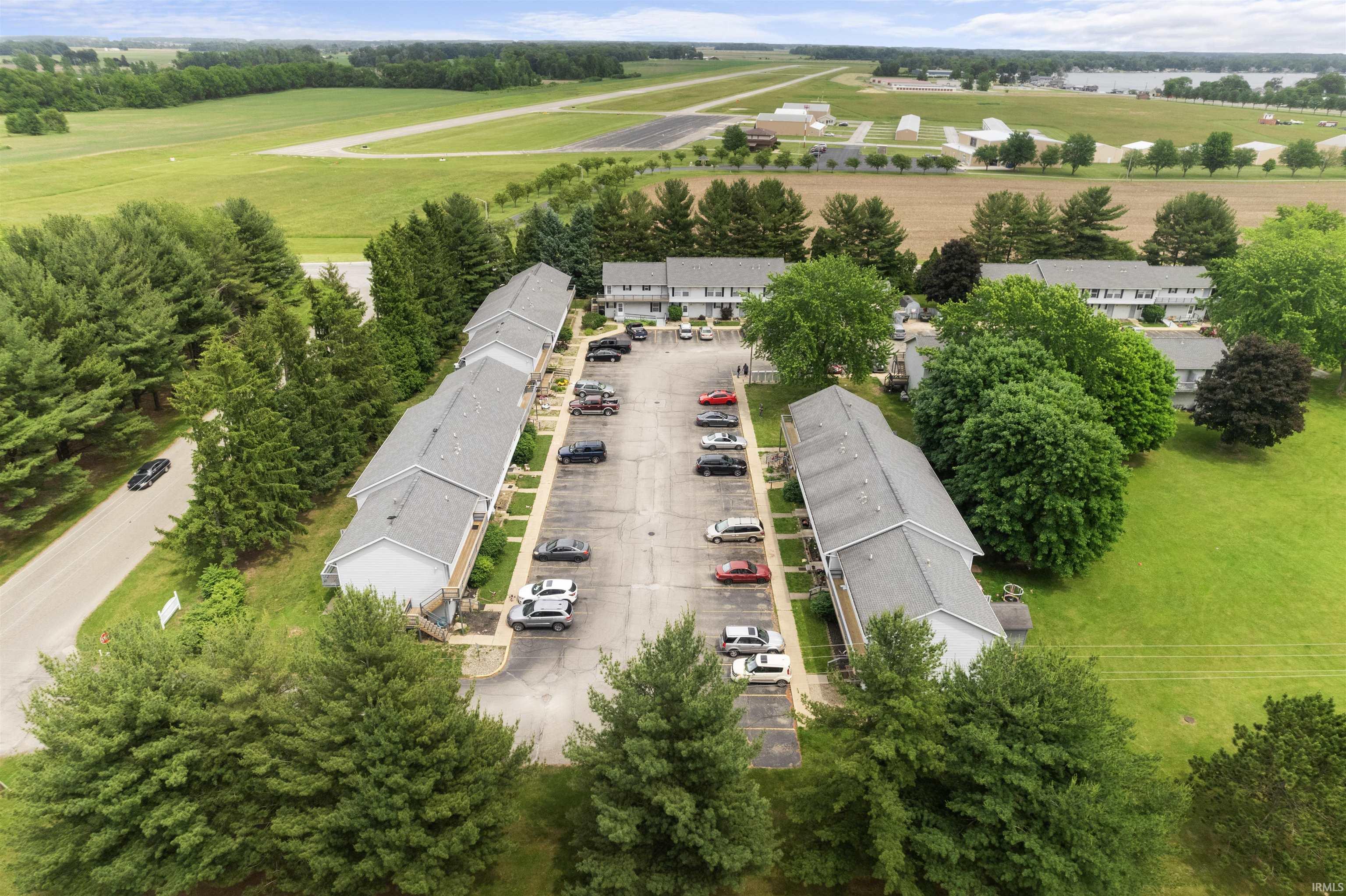 652 Northgate Circle Rochester IN 46975