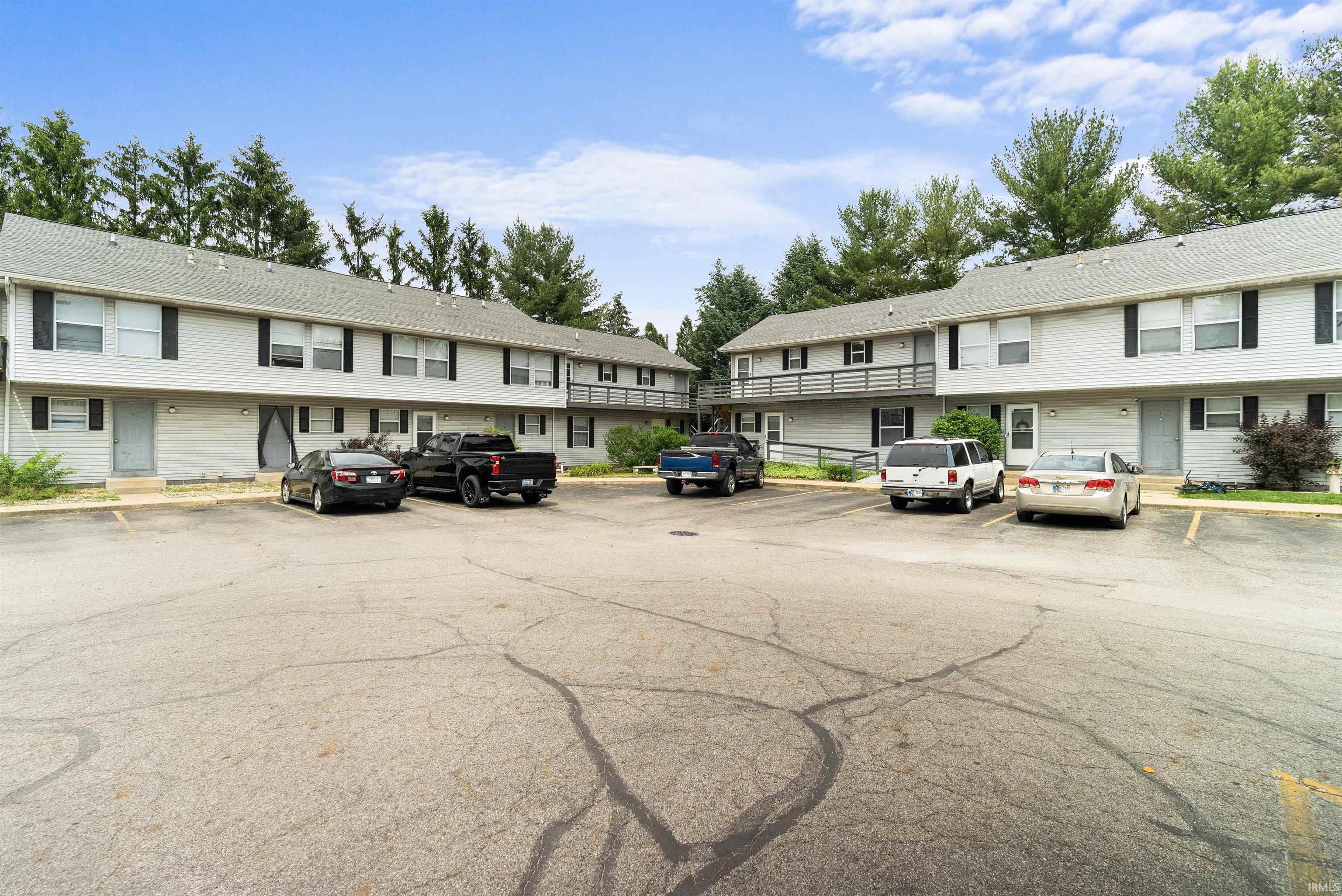 652 Northgate Circle Rochester IN 46975