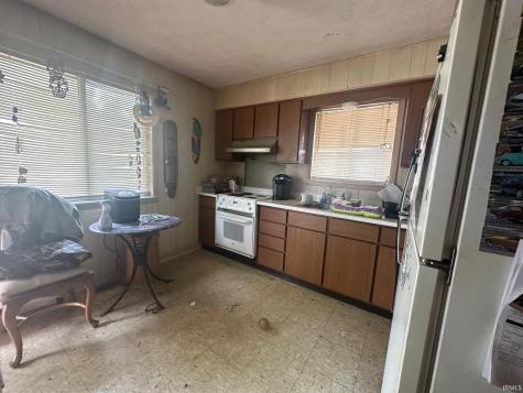 613 & 615 E Brenda Lane Bloomington IN 47401