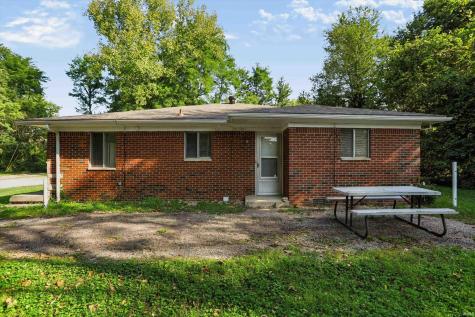 1612 N Willis Drive Bloomington IN 47404