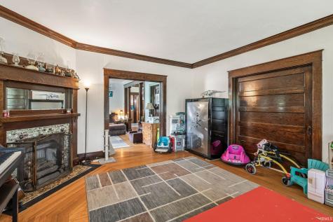 1825 & 1875 W Winona Avenue Warsaw IN 46580
