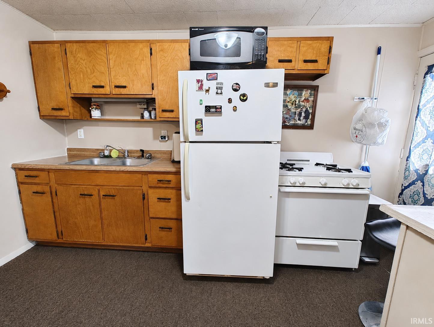 207 S Heaton Street Knox IN 46534