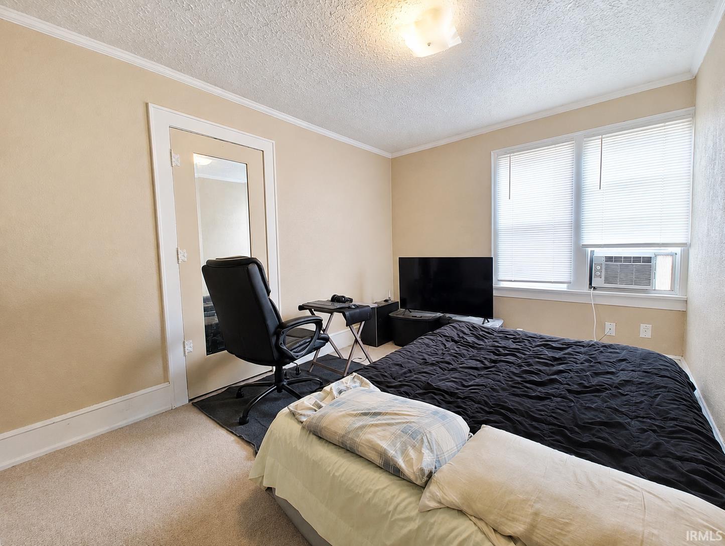 207 S Heaton Street Knox IN 46534