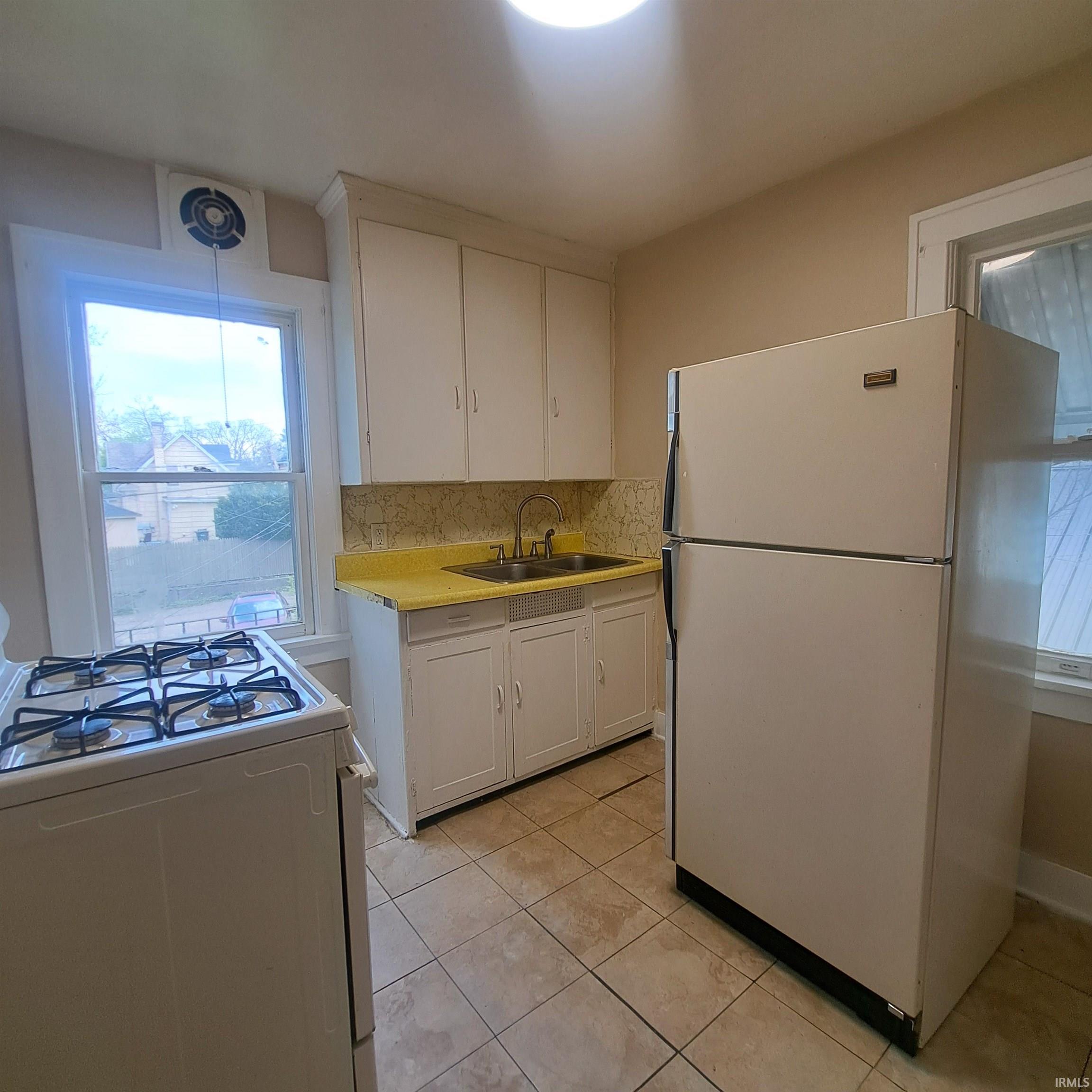 1506-1508 Virginia Street South Bend IN 46613