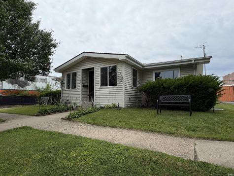 88 SE 1st Street Linton IN 47441