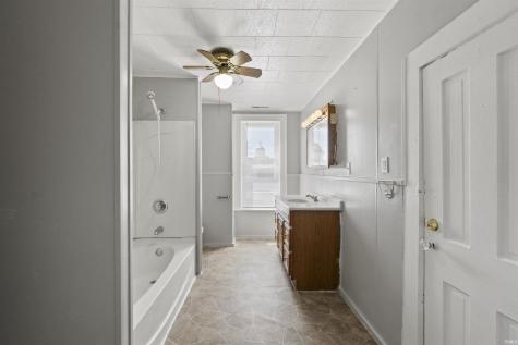 424 Byron Street Huntington IN 46750