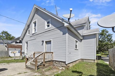 424 Byron Street Huntington IN 46750