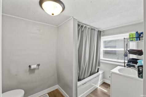 424 Byron Street Huntington IN 46750
