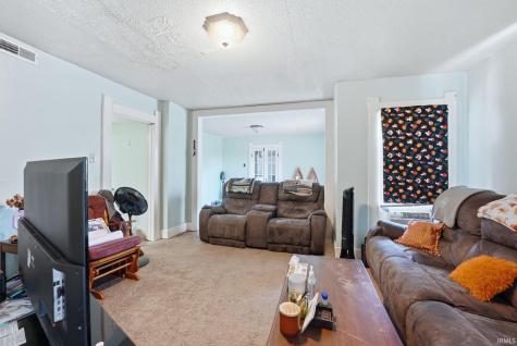 920 Warren Street Huntington IN 46750