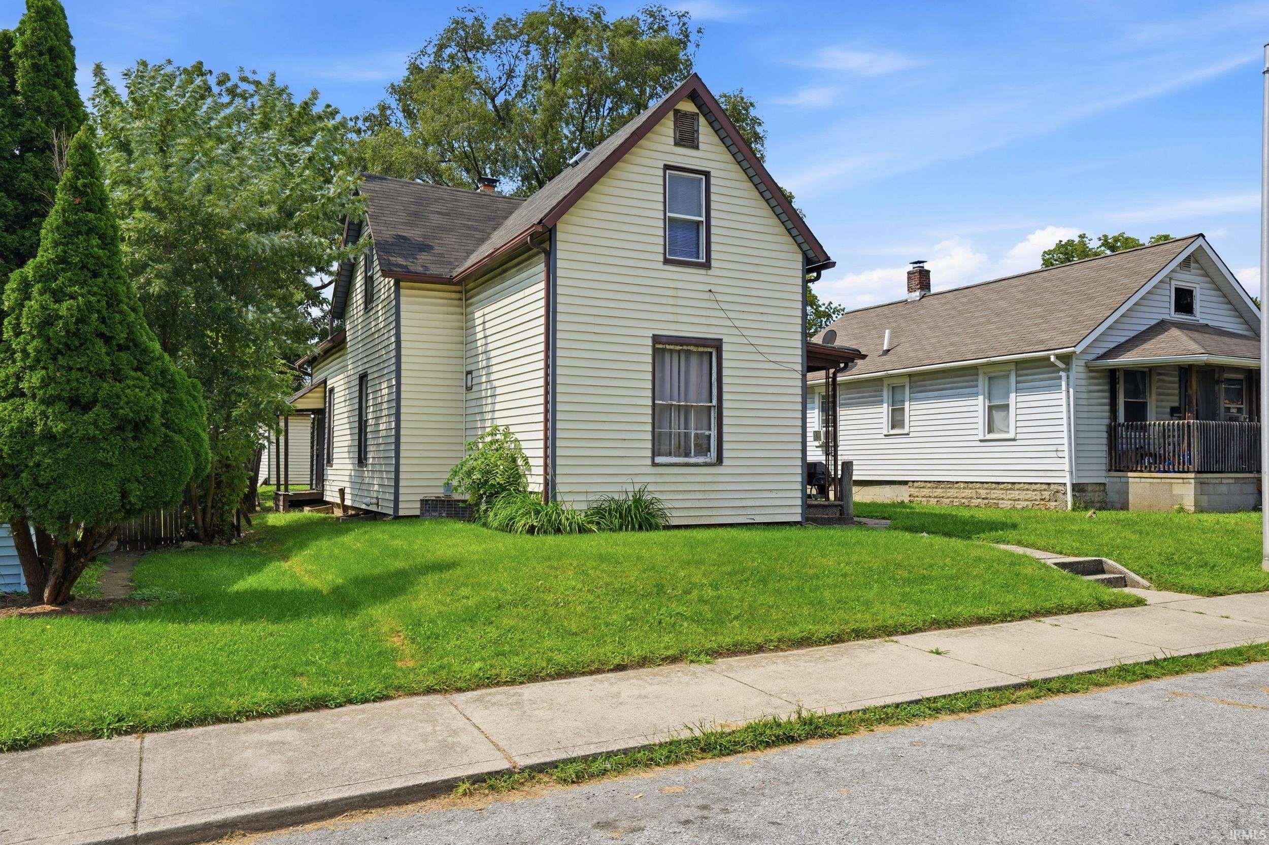 2828 Raymond Street Fort Wayne IN 46803
