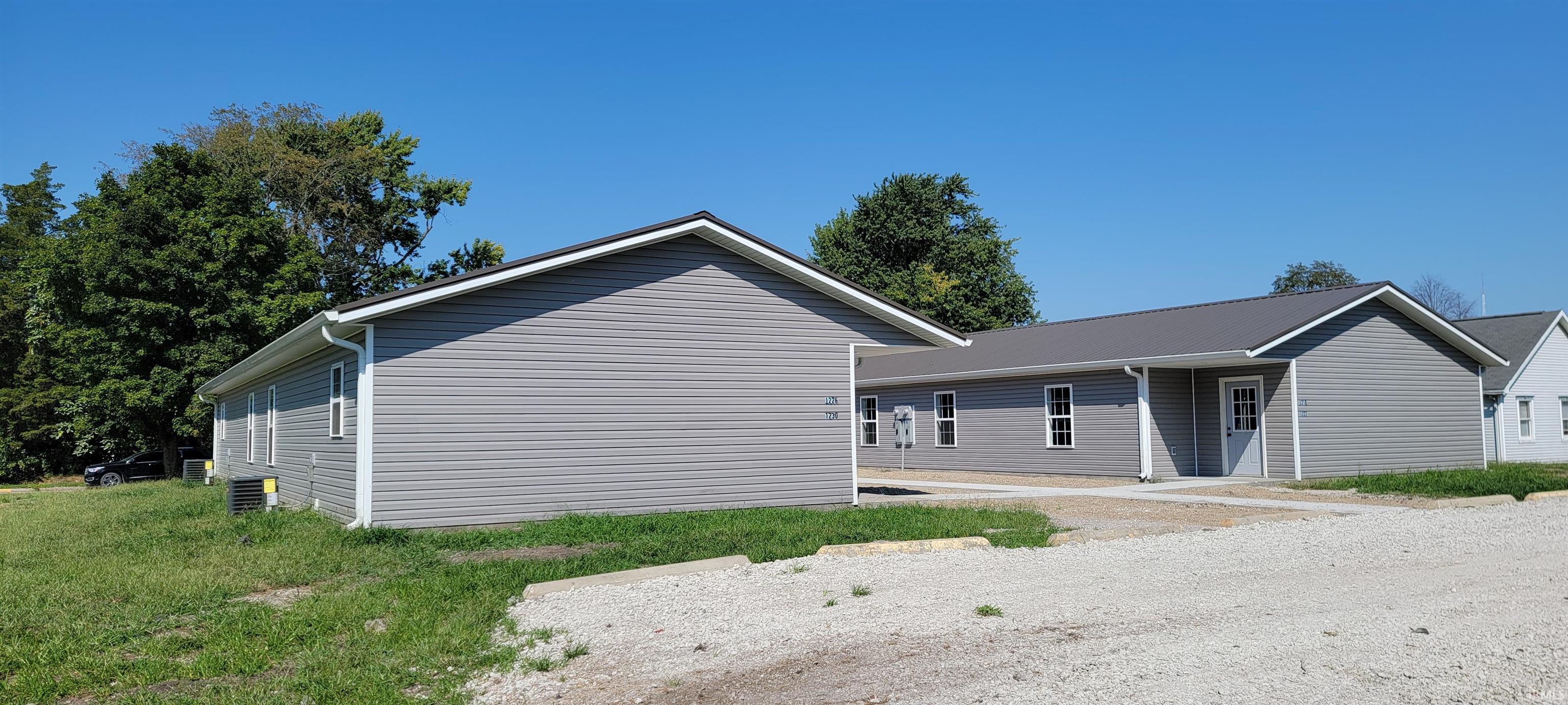 1218 S 13th 1/2 Street Terre Haute IN 47802
