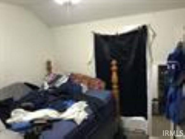 517 519 521 523 525 Lww Street Mishawaka IN 46544