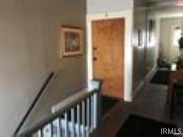 517 519 521 523 525 Lww Street Mishawaka IN 46544