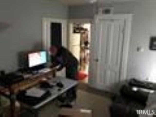 517 519 521 523 525 Lww Street Mishawaka IN 46544