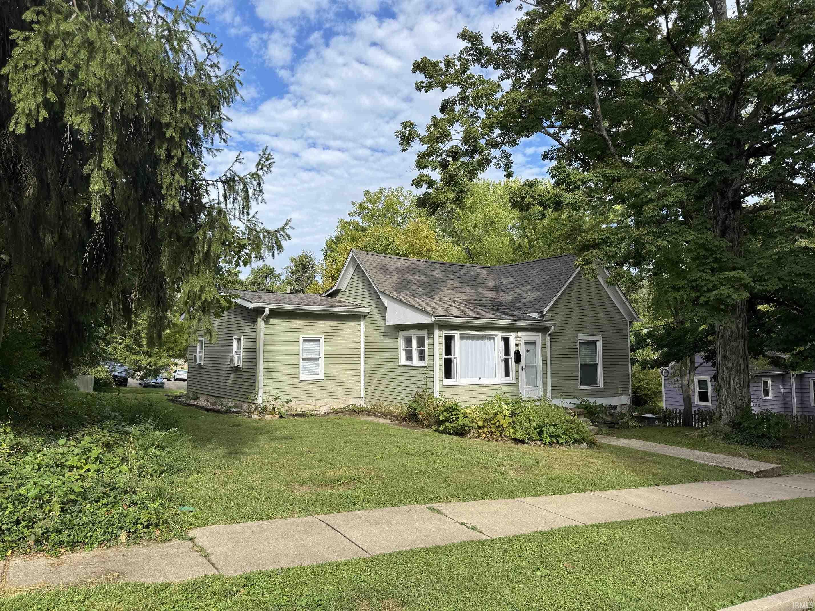 Bloomington IN, 1003 N Woodburn Street