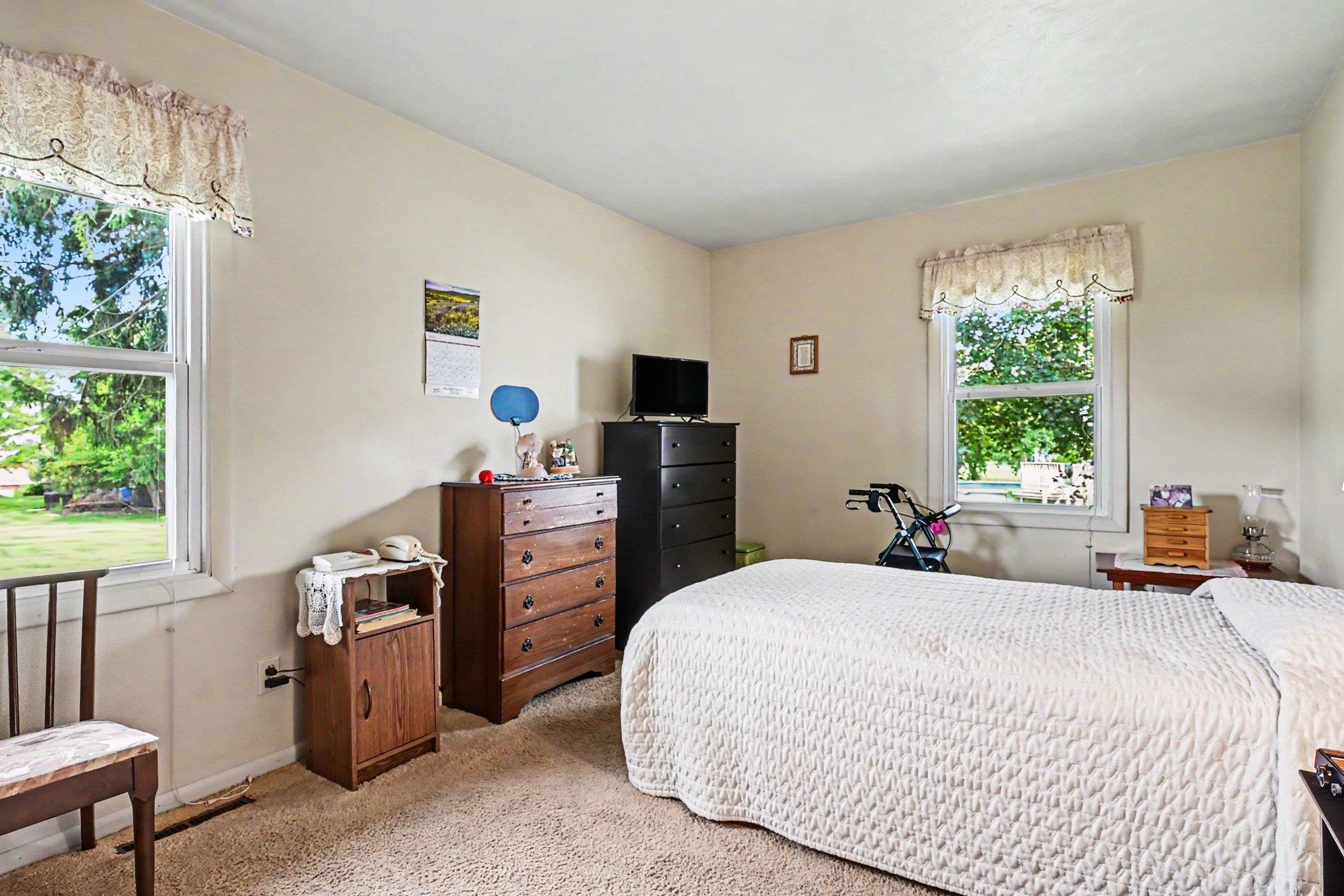 319 S Park Street Wakarusa IN 46573