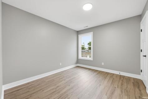 307 W Dewald Street Fort Wayne IN 46802
