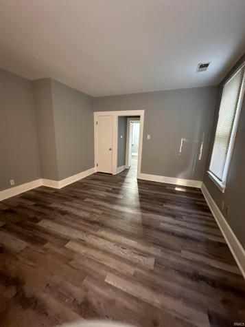 818 SE Riverside Drive Evansville IN 47713