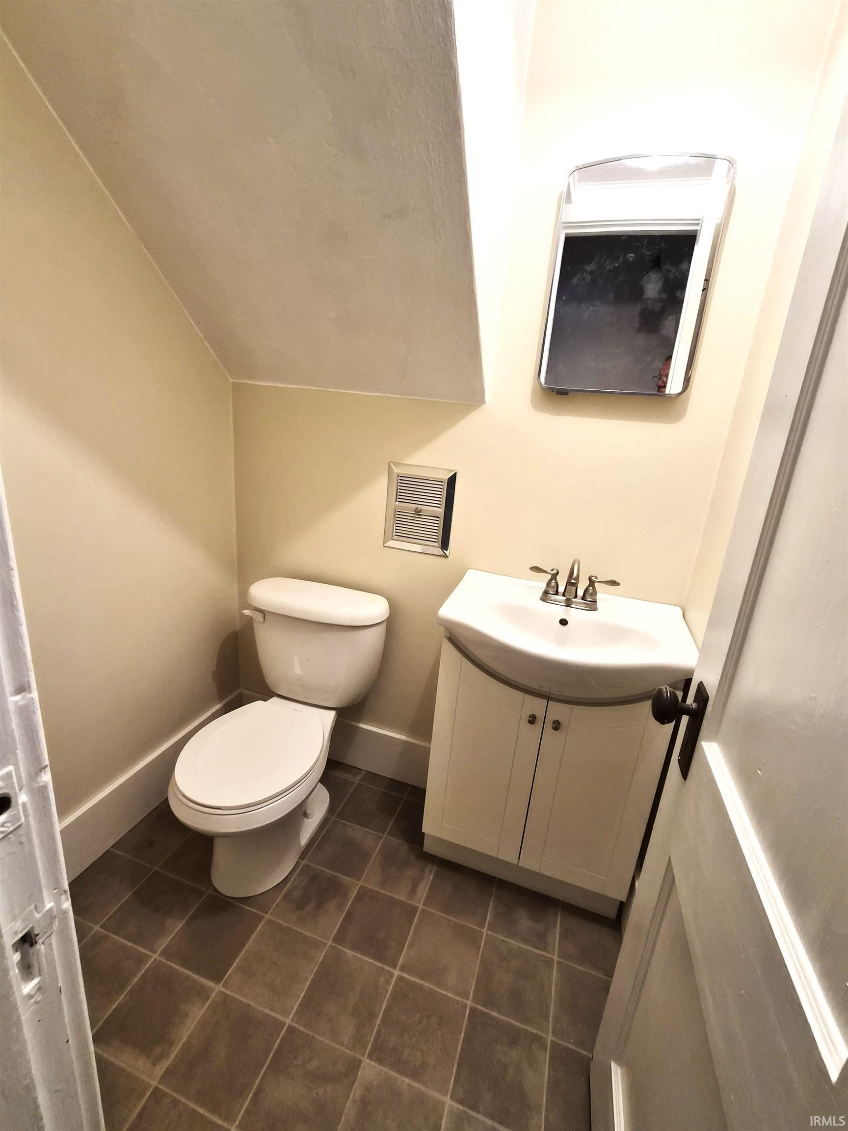 120 N 5th Street Goshen IN 46528