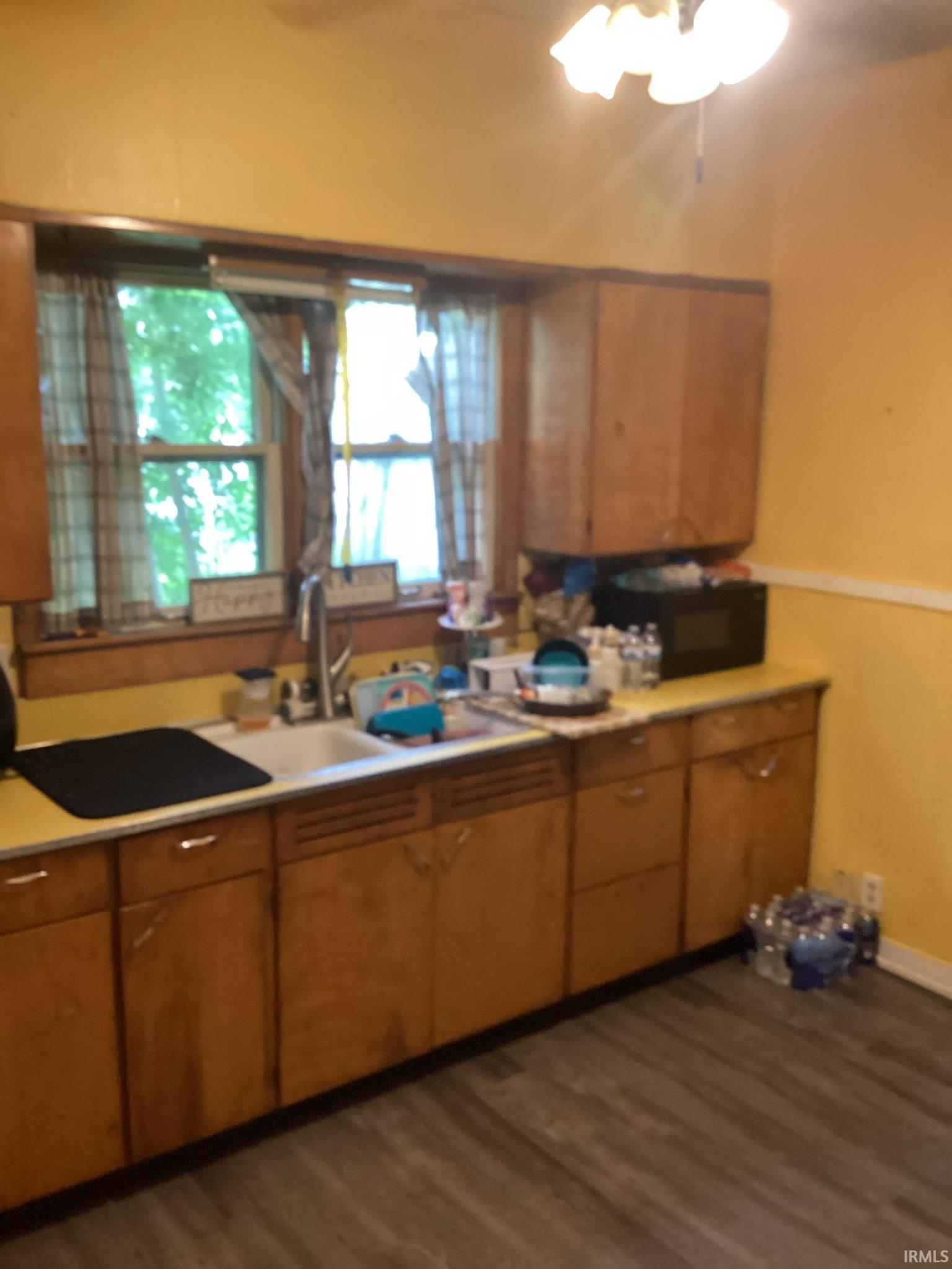 1500 W Lexington Avenue Elkhart IN 46516