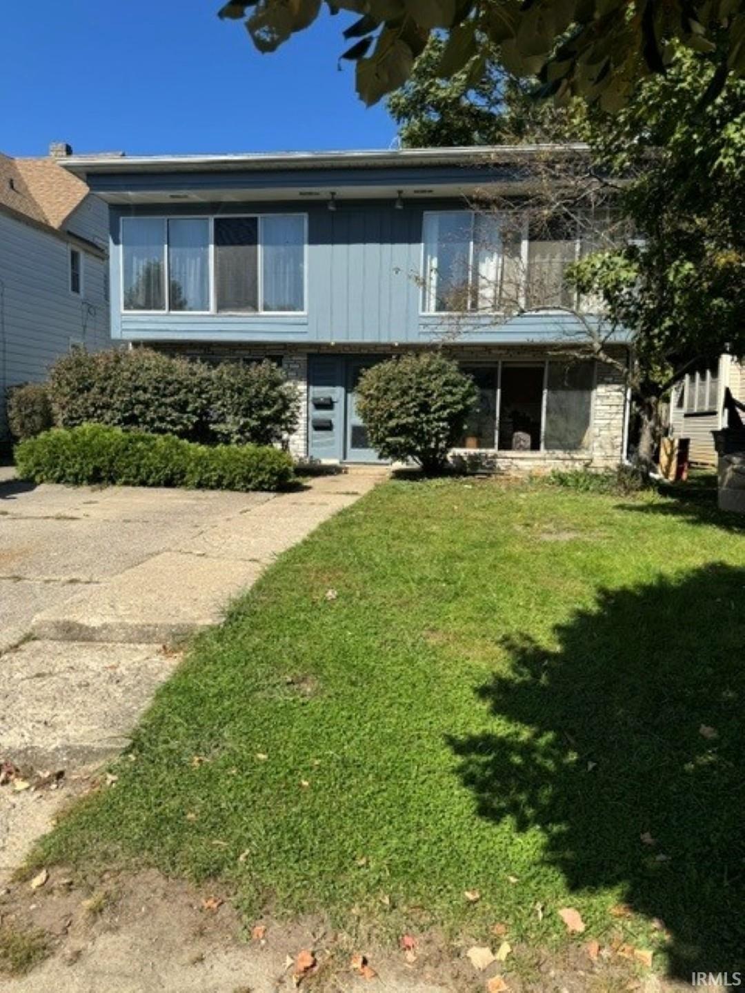 903 Edgewater Avenue Fort Wayne IN 46805