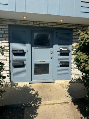 903 Edgewater Avenue Fort Wayne IN 46805
