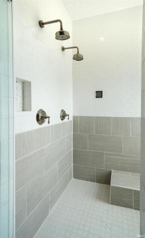 431 E 10th Street Bloomington IN 47408