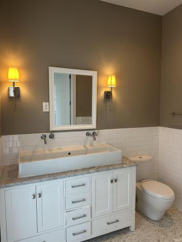 431 E 10th Street Bloomington IN 47408