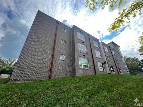 604 N Smith Road Bloomington IN 47408