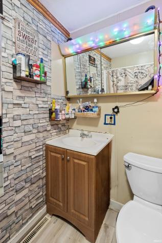 605 N Huntington Street Syracuse IN 46567